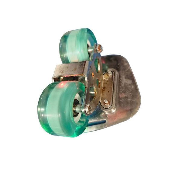 Ascot Drifting Skates Light up Wheels Blue - Picture 13 of 13